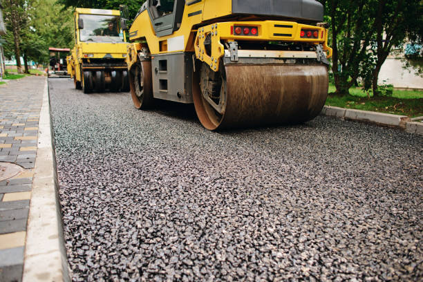 Best Local Driveway Pavers  in Luverne, MN